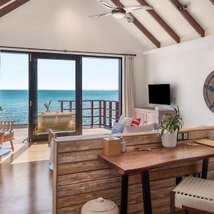Lagoon Villa